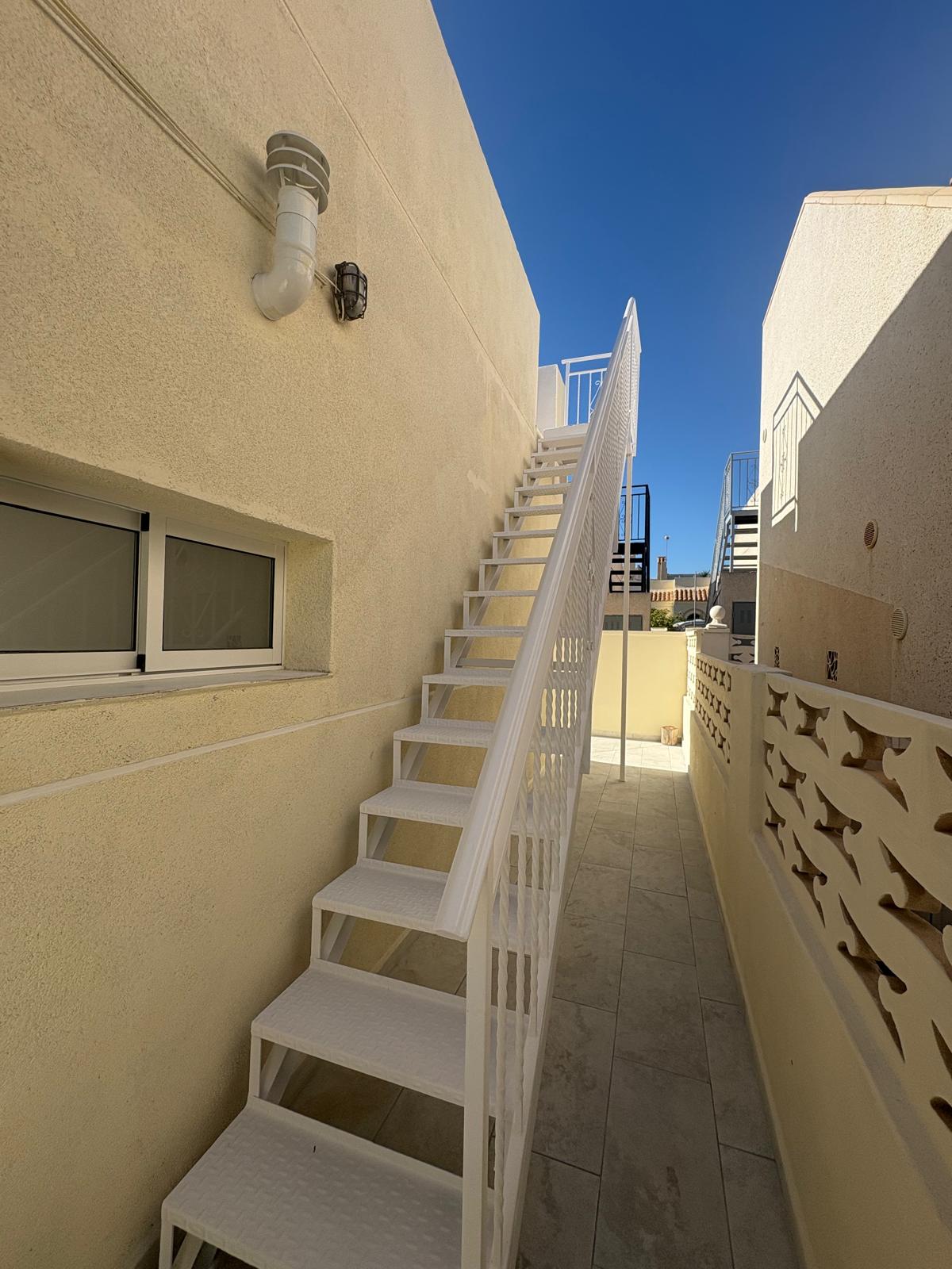 872c2b4b-50d8-489d-af32-2babf6b3088a