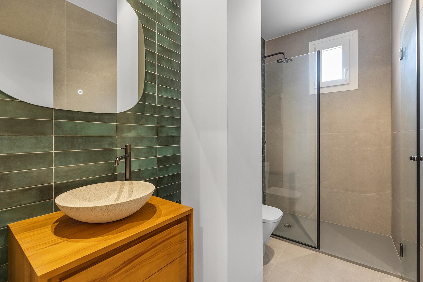 WhatsApp Image 2025-10-16 at 12.53.18 (11)