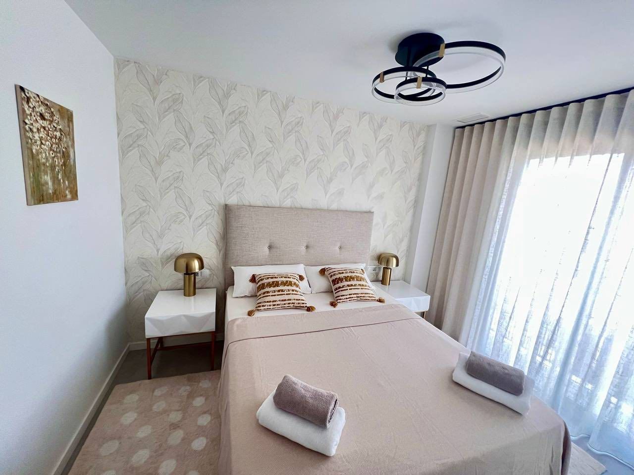 WhatsApp Image 2025-10-23 at 18.07.35 (1)