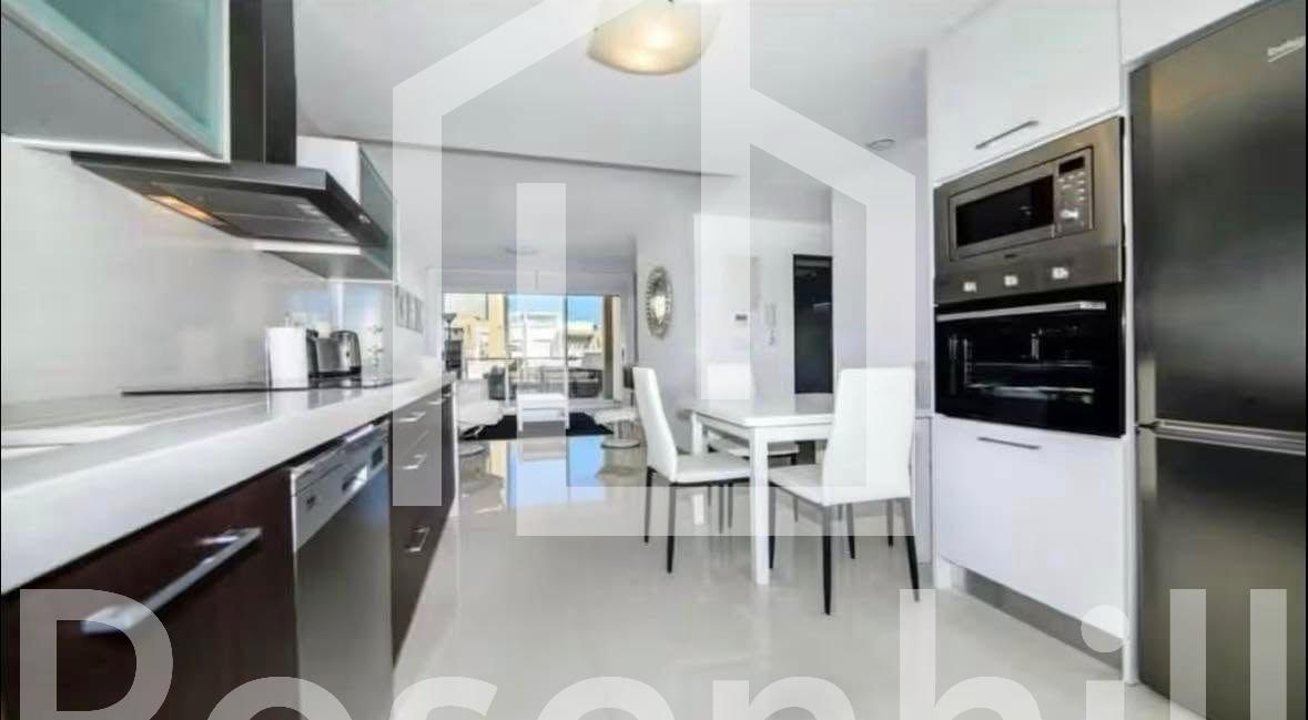 WhatsApp Image 2025-10-23 at 20.41.32 (1)