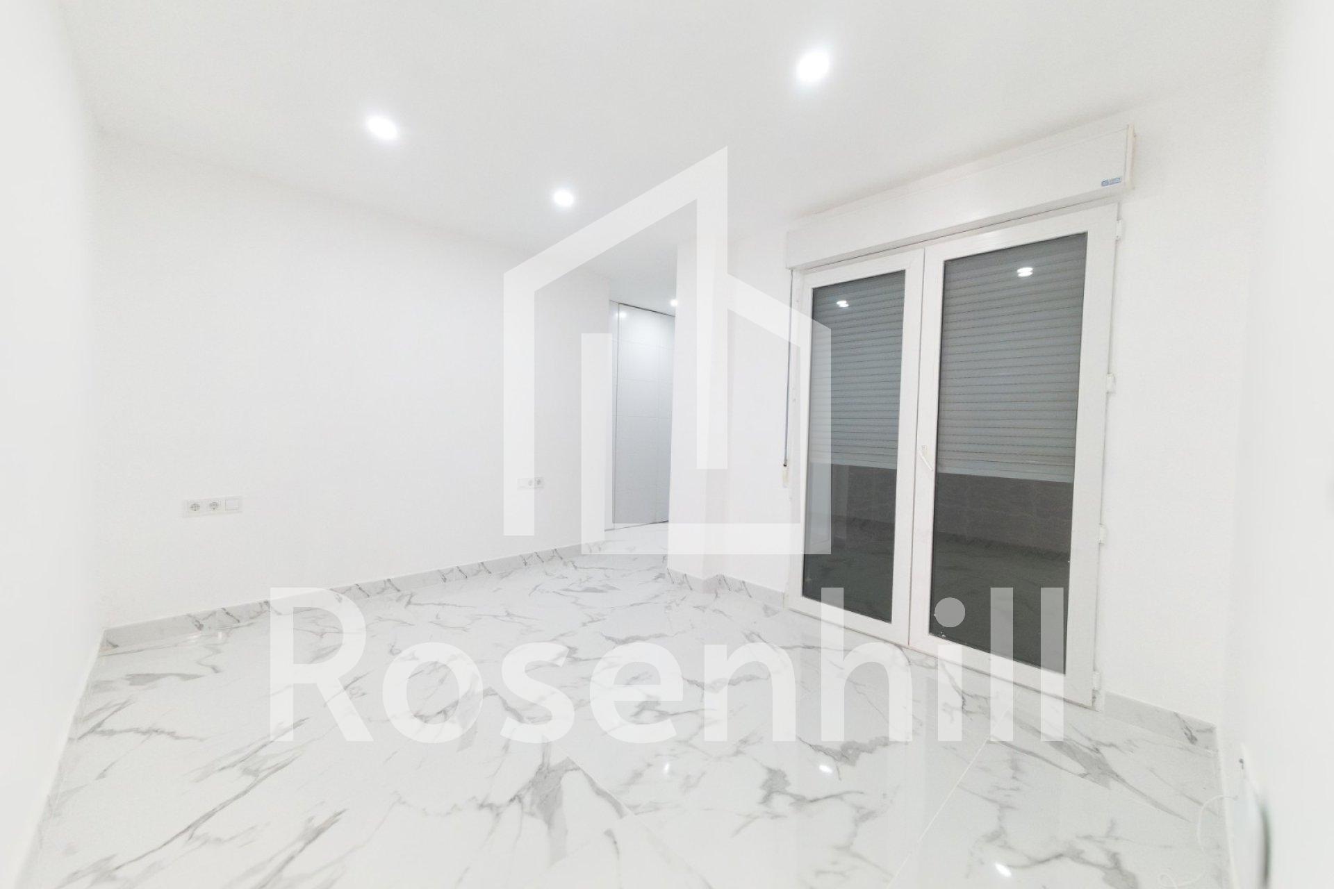 resale-apartment-torrevieja-playa-de-los-naufragos_379912_xl
