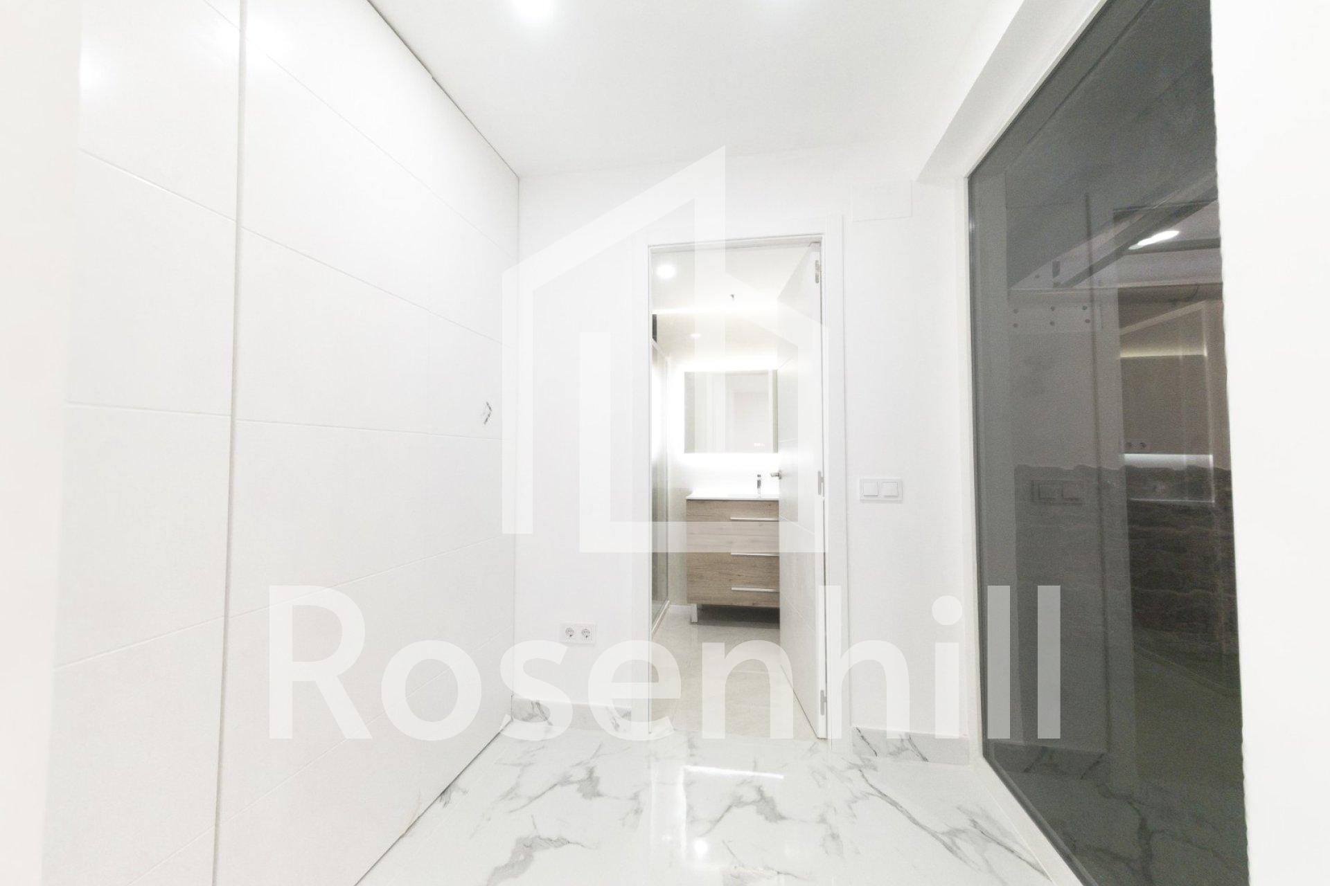 resale-apartment-torrevieja-playa-de-los-naufragos_379914_xl