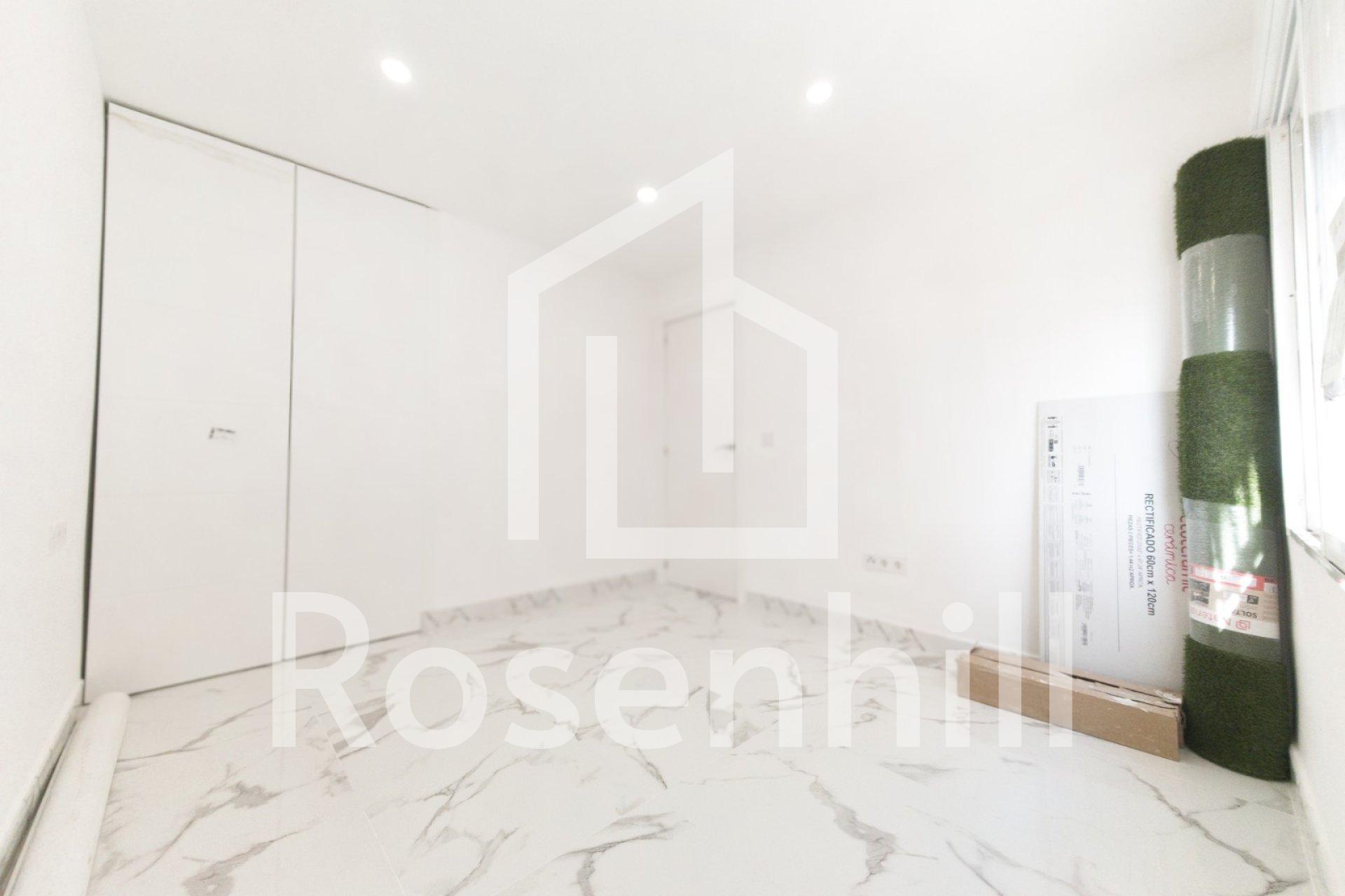 resale-apartment-torrevieja-playa-de-los-naufragos_379920_xl