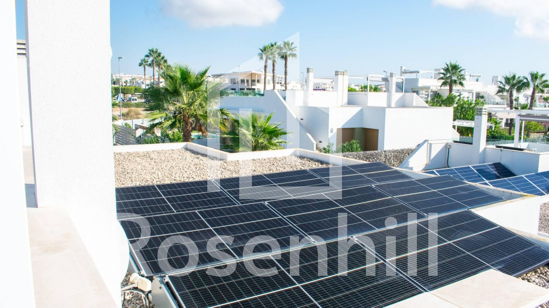 segunda-mano-villa-independiente-vistabella-golf_226619_slider