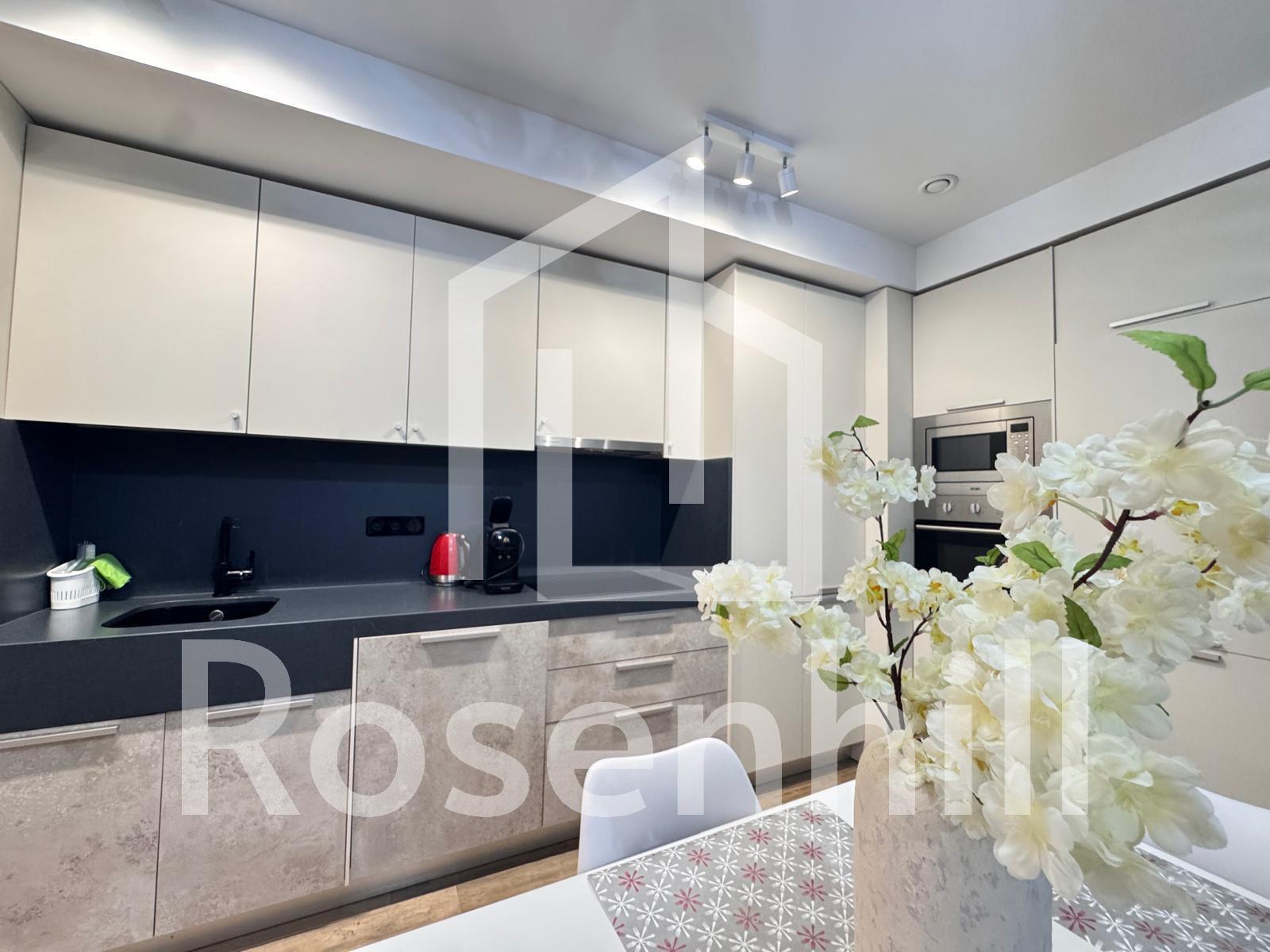 597174684_1976944492872198_2724745393930738939_n