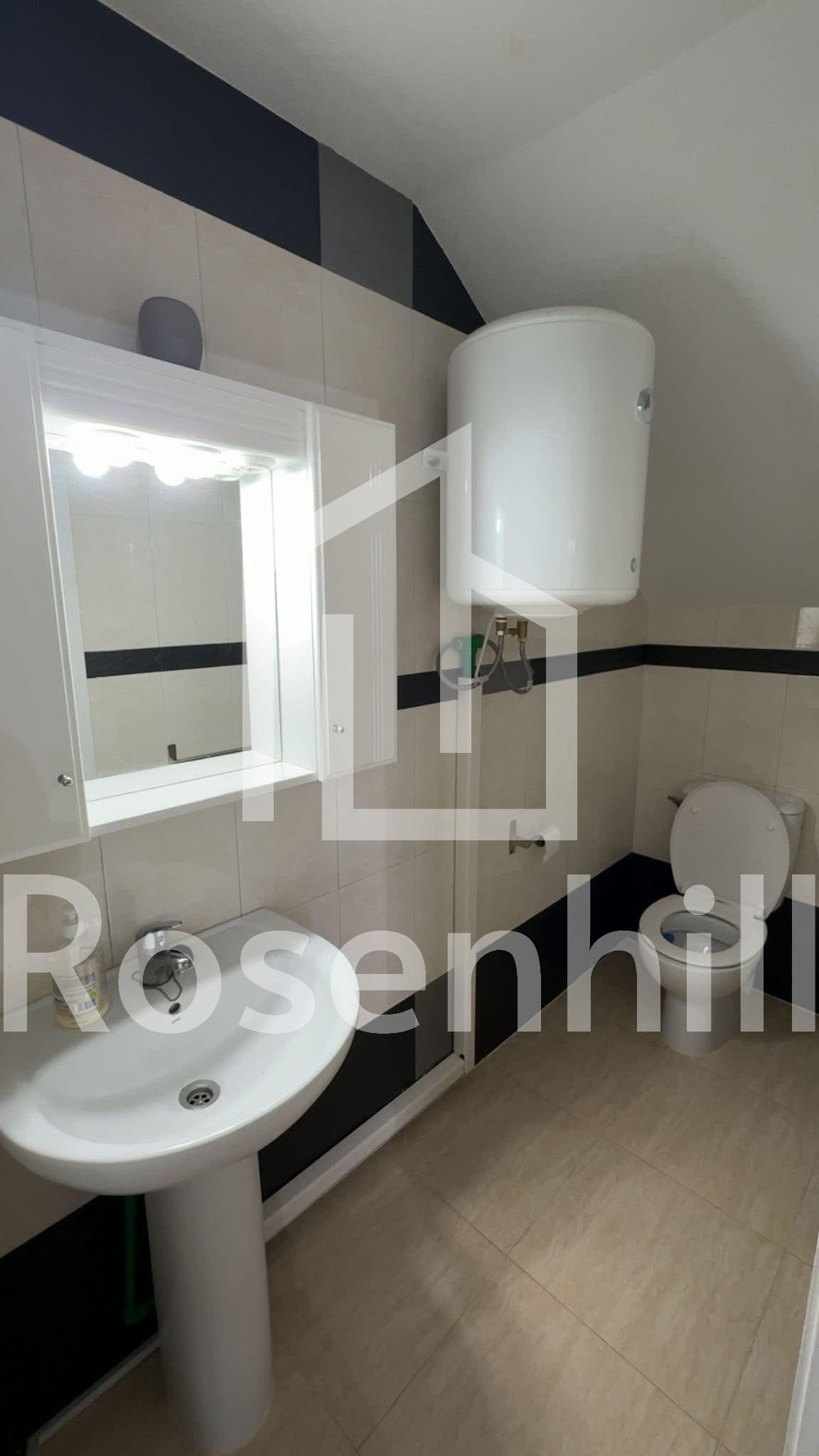 598381078_1976962042870443_1479224656998644949_n